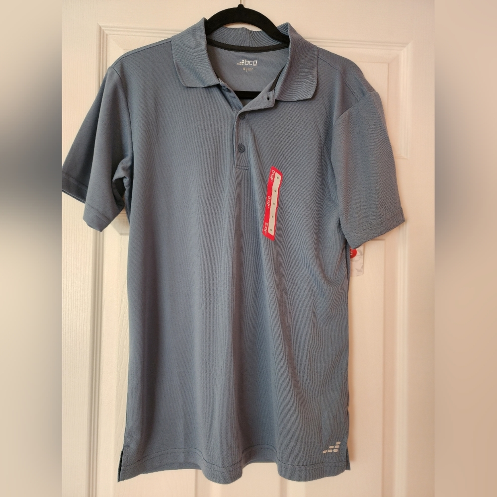 NWT Men pullover